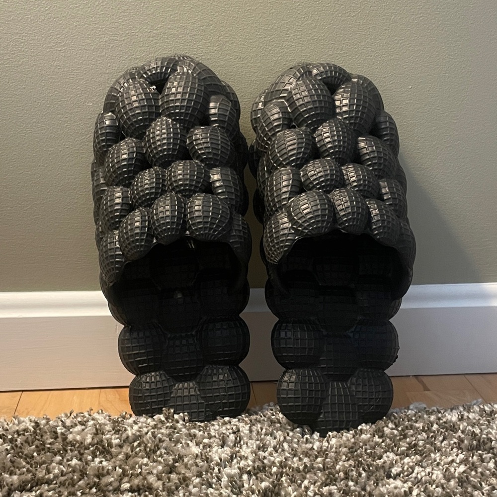 Black Textured Bubble Slides - image 1